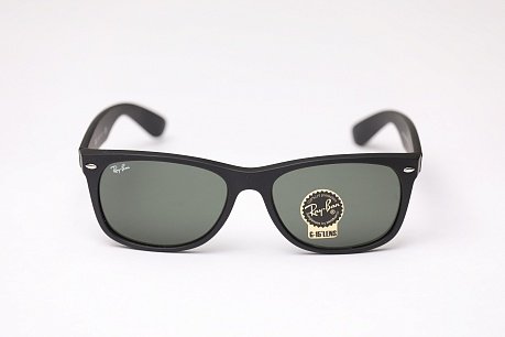 Солнцезащитные очки Ray-Ban RB2132